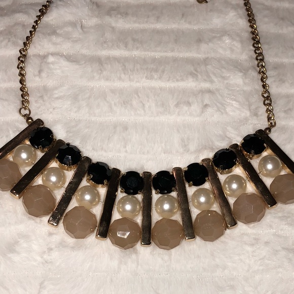Statement necklace - Picture 4 of 5